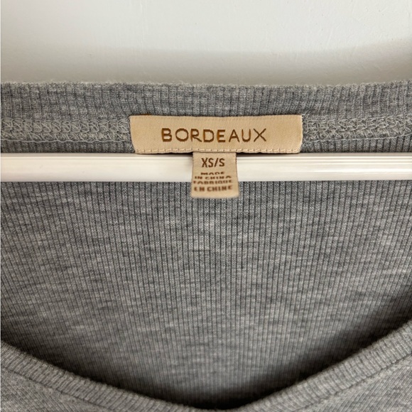 Anthropologie xs/s Bordeaux Gray V-Neck oversized bat sleeve boxy top - Picture 3 of 9